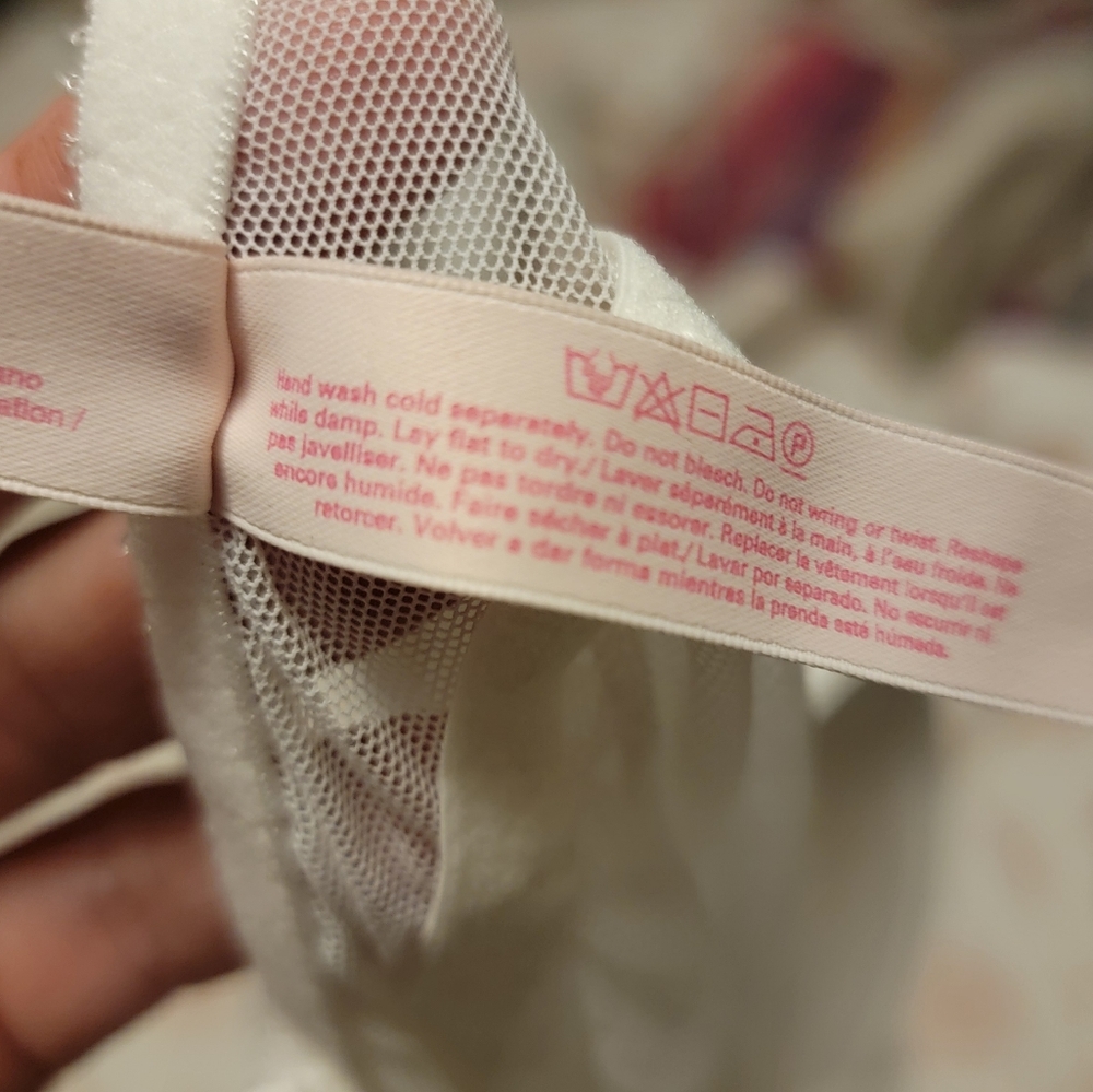 Victoria's Secret White Chiffon Lingerie Negligee - Picture 9 of 9